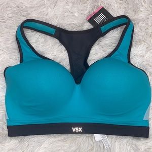 Victoria’s Secret VSX Incredible Sports Bra